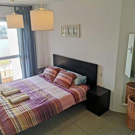 Modern Seafront Flat With A Private Garage Apartment El Medano  Bilik gambar